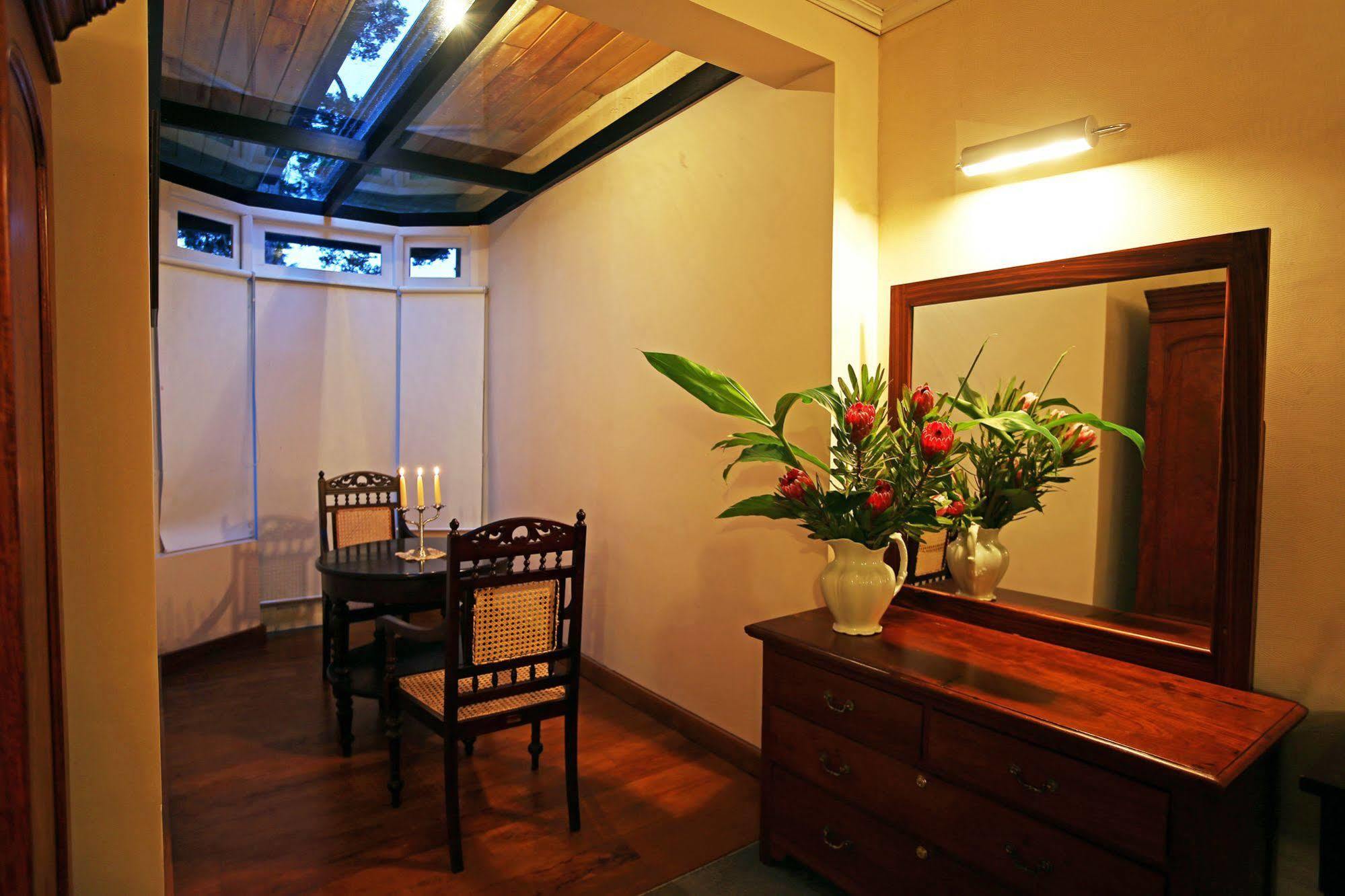 The Firs Villa Nuwara Eliya Buitenkant foto